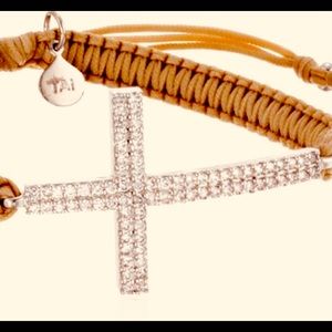 Tai - Diamond cross bracelet